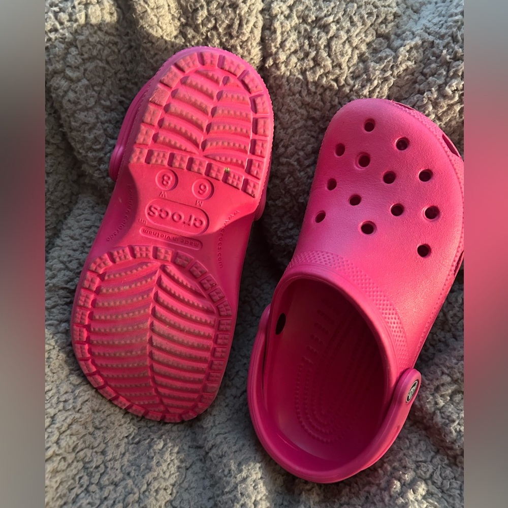 Pink Women’s classic clog croc